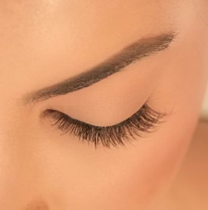 Whisper | Pre-Glued Press-On Lashes